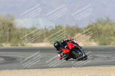 media/Nov-16-2025-Race Pace (Sun) [[8c5fa54630]]/Verified Riders/2-Turn 7 (945am)/